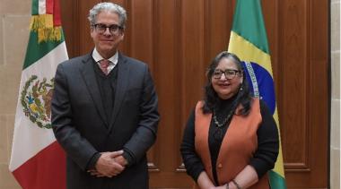 Visita del Embajador de Brasil en México, Fernando E. Lins de Salvo Coimbra