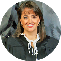 Imagen de la Ministra Ana Margarita Ríos Farjat