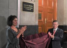 Ministro Presidente de la Suprema Corte de Justicia de la Nación (SCJN) y del Consejo de la Judicatura Federal (CJF), Arturo Zaldívar, develó la placa con el nombre del periodista "Jesús Aranda Terrones" que se impuso a la sala de prensa del Alto Tribunal